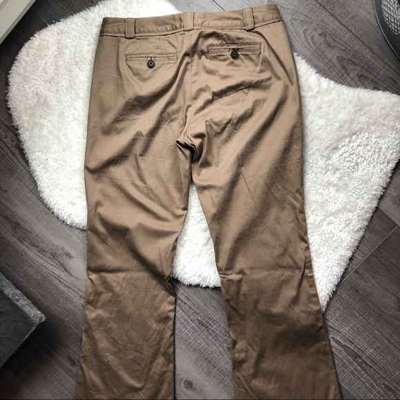 Banana Republic 6P Khaki Pants - Picture 5 of 6
